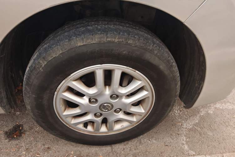 Used Nissan NV200 2011 1.6L 232 Seats Zunya Trim
