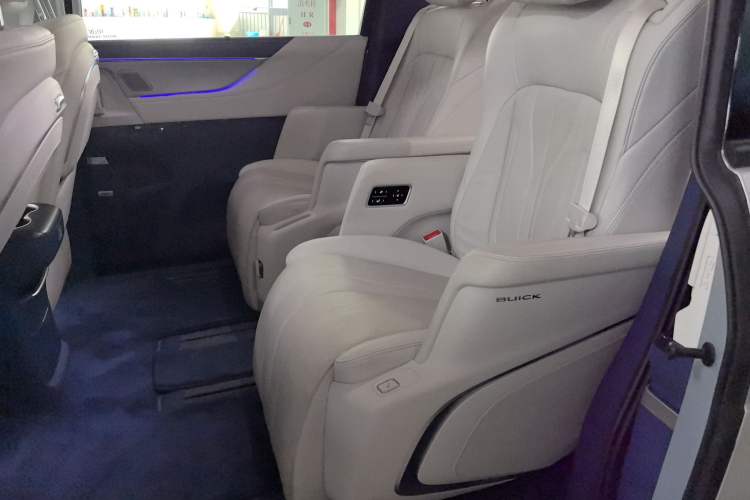 Used Buick GL8 New Energy 2024 Lu Zun Luxury Edition 7-Seater