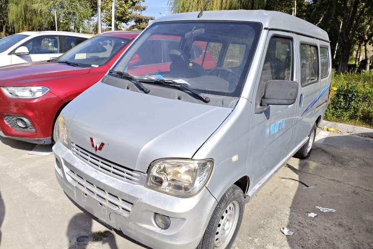 Used Wuling Zhiguang 2015 1.2L Practical LS-I Model