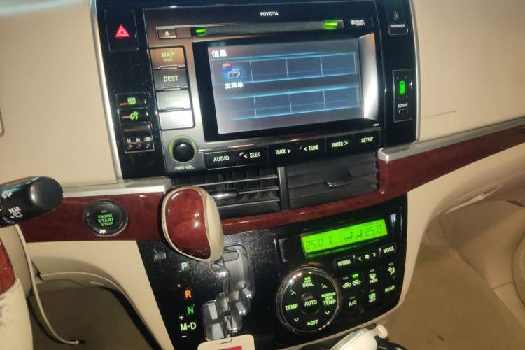 Used Toyota Previa 2012 2.4L 7-Seater Luxury Edition