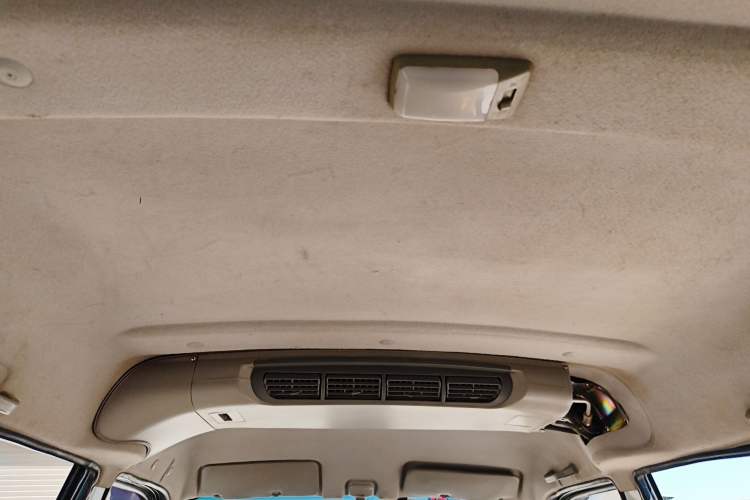 Used Dongfeng Xiaokang V27 2011 1.3L Base Version Extended Edition BG13-20 Headliner