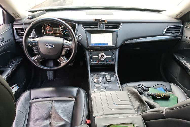 Used Ford Taurus 2018 EcoBoost 245 Premier Edition China V Standard