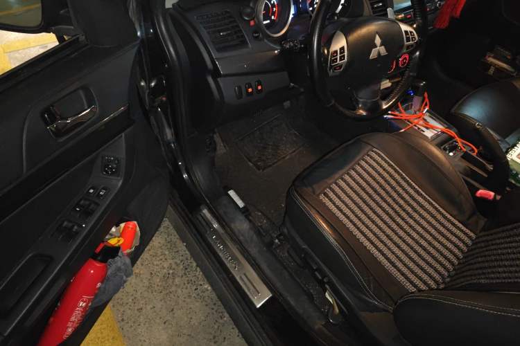 Used Mitsubishi Lancer EX 2011 Xinyuan Edition 2.0L CVT Flagship Model Driver Seat