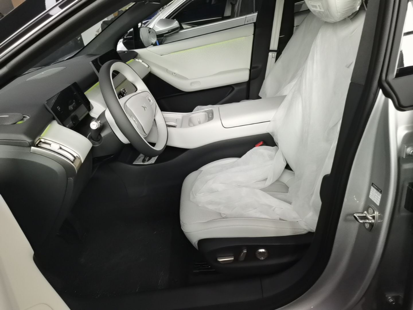 Vepředu