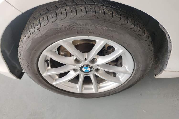 Used BMW 1 Series 2018 118i Leading Model Left Front Wheel Hub