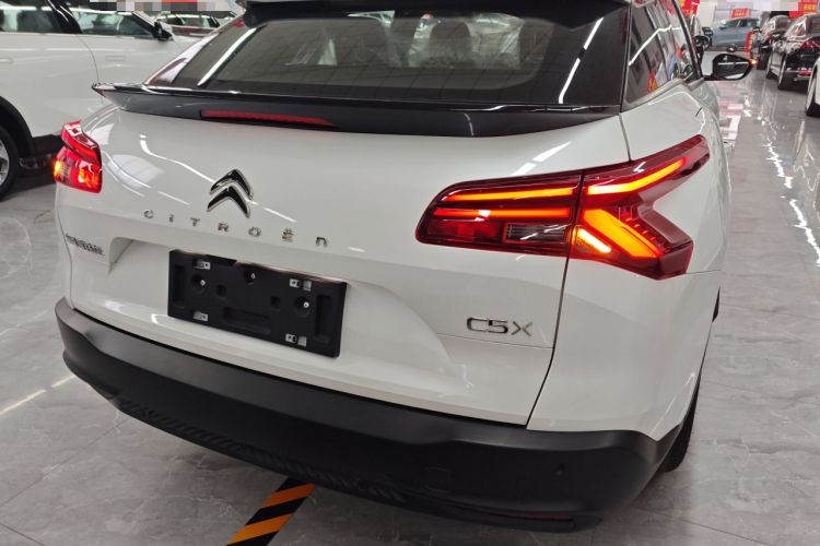 Used Citroen C5 X 2025 Model 1.6T Overseas Edition
