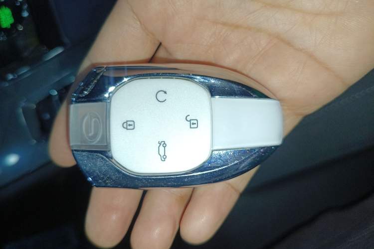 Used GAC Trumpchi EMPOW 2024 400T Automatic Yingbao R PRO Edition