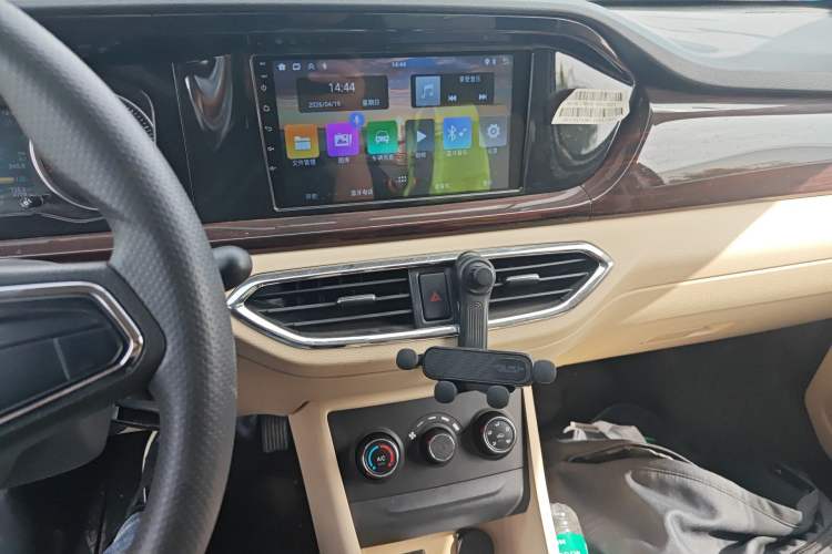 Used CHANGAN KUAYUE Xing V7 EV 2023 250km Dual-Door High-End Version 2 Seats