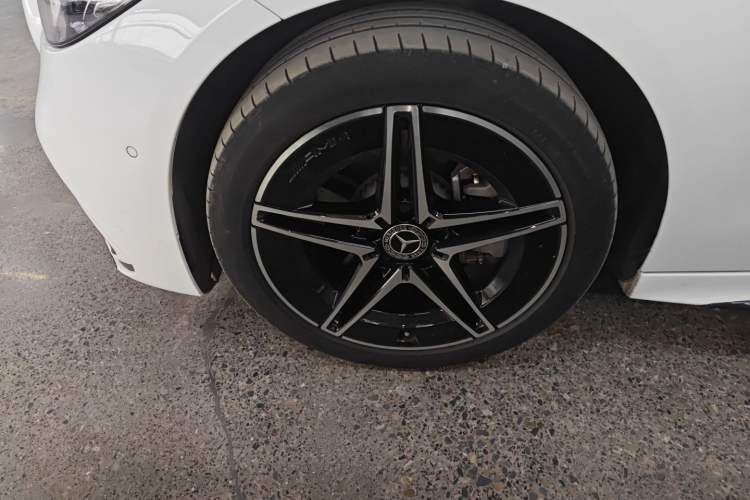 Used Mercedes-Benz C-Class 2023 Second Facelift C 260 L Starry Night Sports Edition
