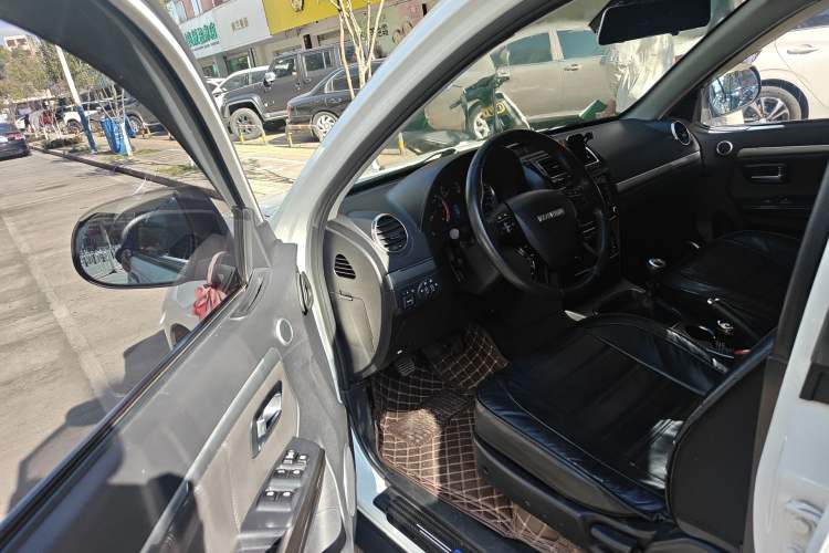 Used Haval H5 Classic 2016 Classic Edition 2.0T Manual 4x4 Elite Model Driver Seat