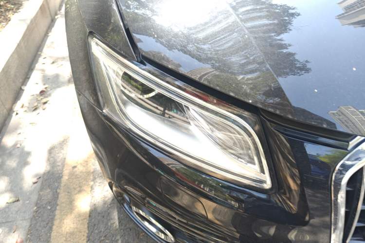 Used Audi Q5 2017 Plus 40 TFSI Ambition Model
