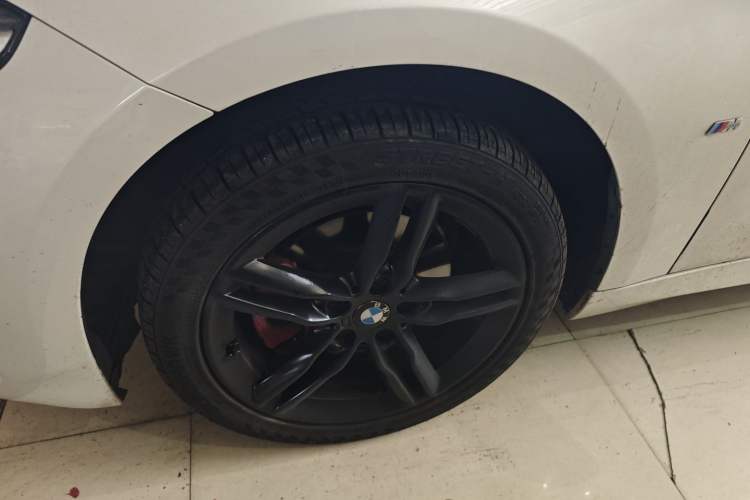 Used BMW 1 Series 2020 120i M Sport Package Left Front Wheel Hub