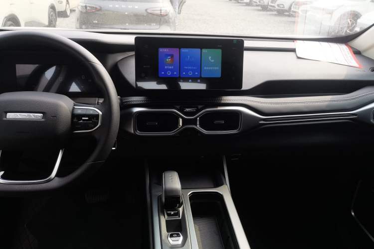 Used Radar King Kong 2025 430 km Two-Wheel Drive Standard Box – Lucky King Audio And AC Panel