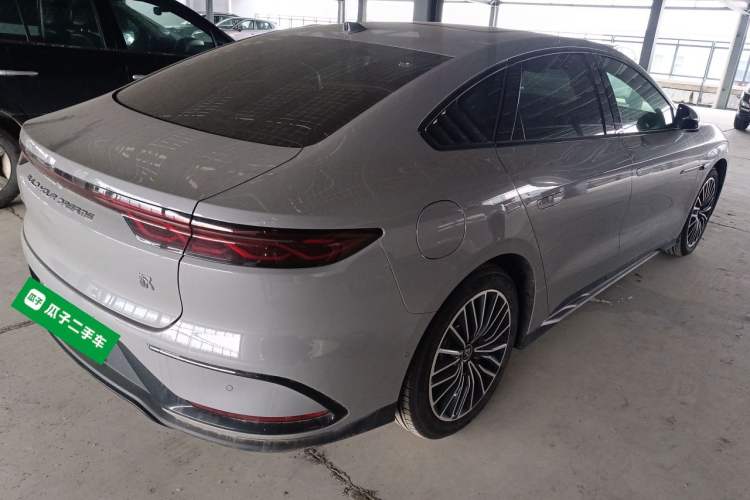 Used BYD Han 2025 EV Intelligent Driving Edition 701KM LiDAR Flagship Model Rear Right 45 Deg