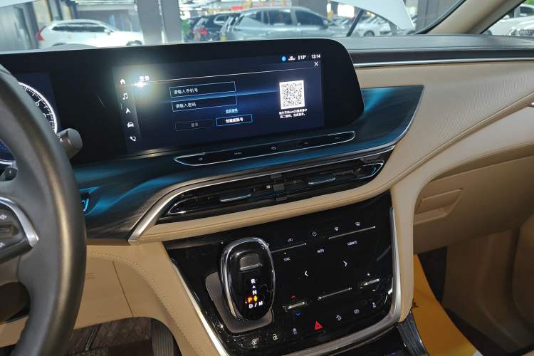 Used Buick GL8 2021 ES Land Cruiser 653T Luxury Edition