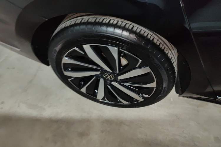 Used Volkswagen Passat 2022 330TSI Starry Elite Edition Exterior 5