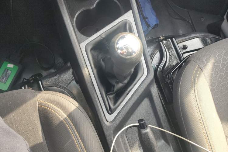 Used CHANGAN KAICHENG Ruixing M60 2023 1.5L GDI Basic Model Passenger Vehicle 6/7 Seats Gear Lever