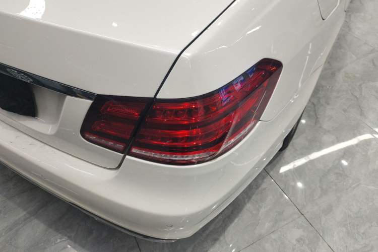 Used Mercedes-Benz E-Class 2015 Facelift E 200 L Sport Edition