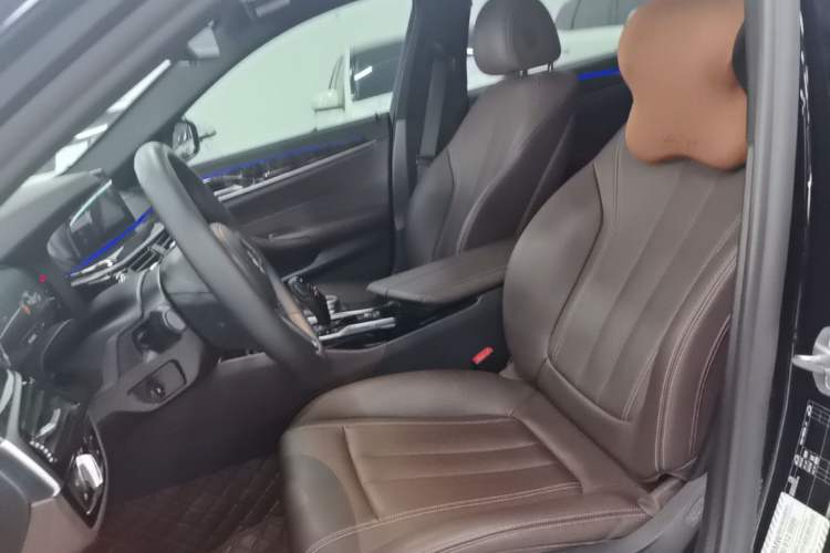 Used BMW 5 Series 2019 525Li M Sport Package Left Front Seat