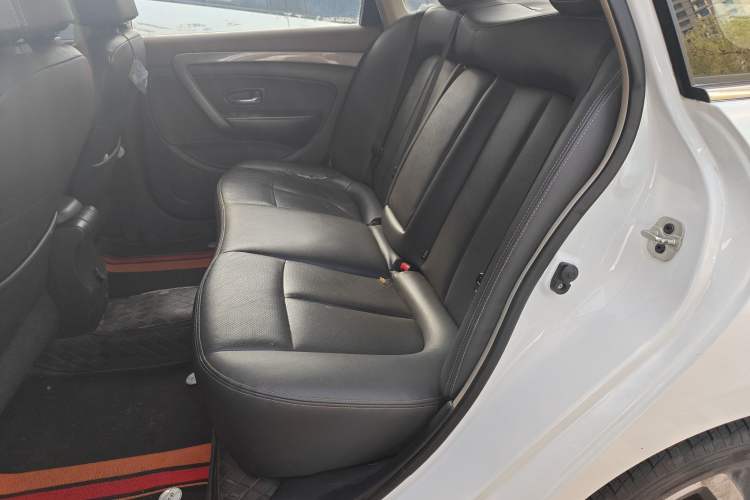 Used Dongfeng Aeolus E70 2020 500 Supreme Edition
