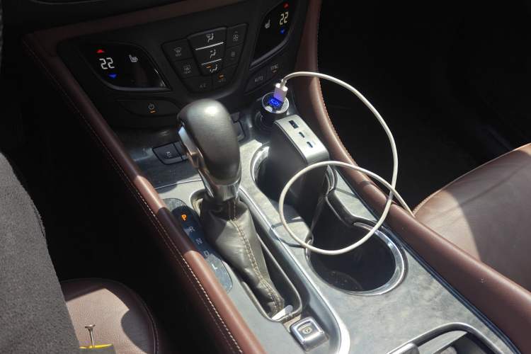 Used Buick Envision 2015 20T Four-Wheel Drive Luxury Model Gear Lever