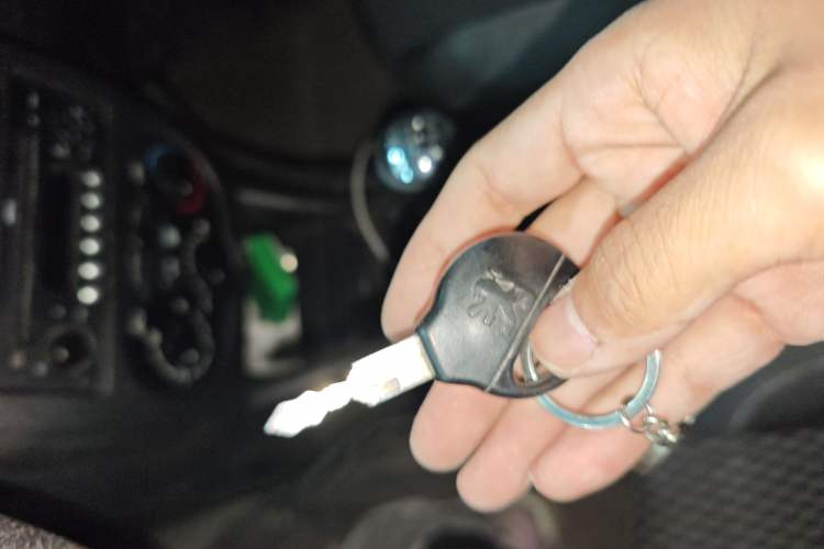 Used Peugeot 207 2011 Sedan 1.4L Manual Yule Edition
