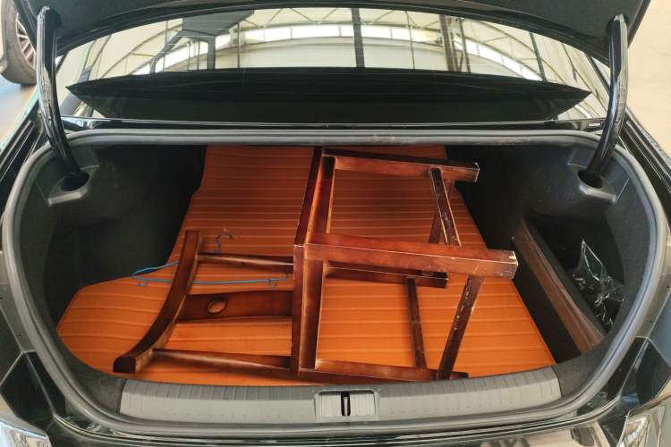 Used Volkswagen Magotan 2023 2 Million Units Limited-Edition 280TSI DSG Comfort Version