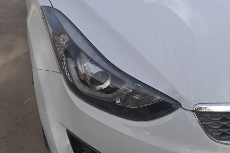 Used Hyundai Elantra (5th Generation / Langdong) 2016 1.6L Manual Luxury Model