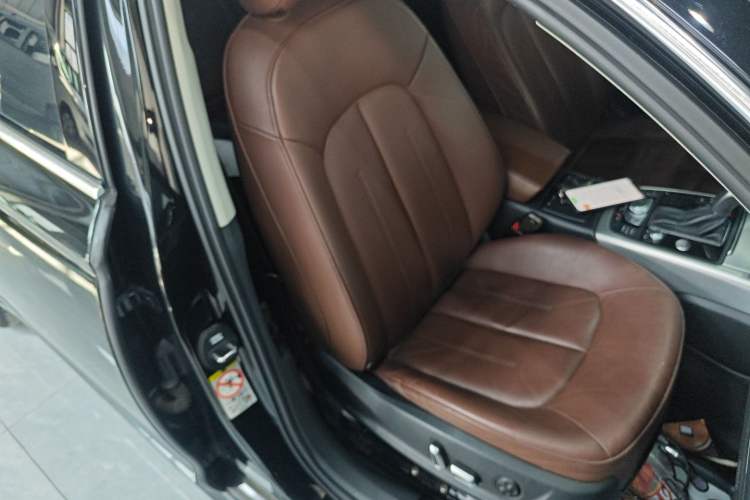 Used Audi A6L 2018 35 TFSI Collector's Edition Right Front Seat