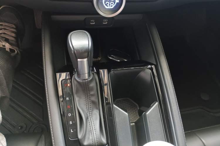 Used Honda Inspire 2023 260TURBO Deluxe Edition Gear Lever