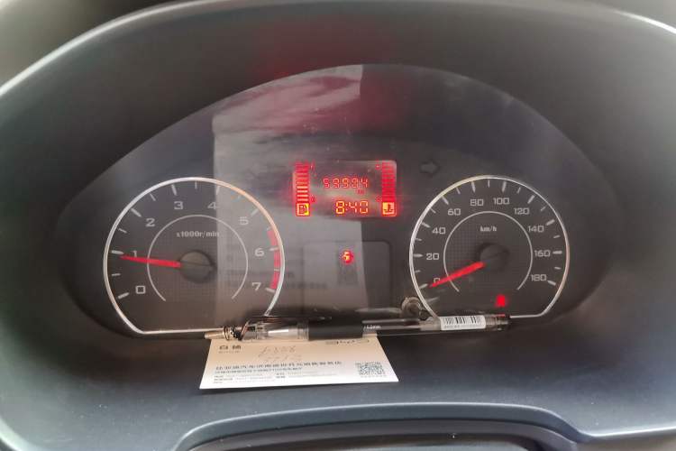 Used Wuling Hongguang V 2019 1.5L Jingqu Version China VI LAR