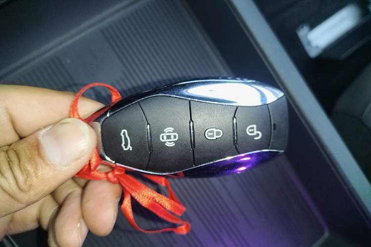 Used Hongqi EH7 2024 690 Pro Glory Edition
