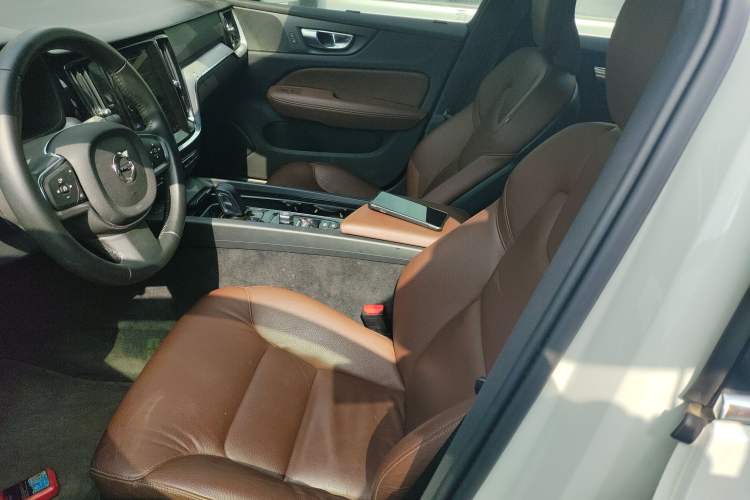 Used Volvo V60 2021 B4 Zhiyi Luxury Edition Left Front Seat