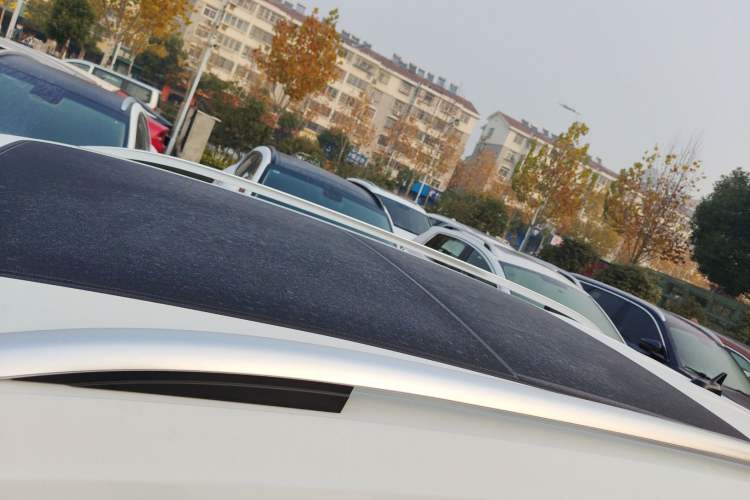 Used Volkswagen Tiguan L 2023 330TSI Automatic Two-Wheel Drive R-Line Enjoyment Edition