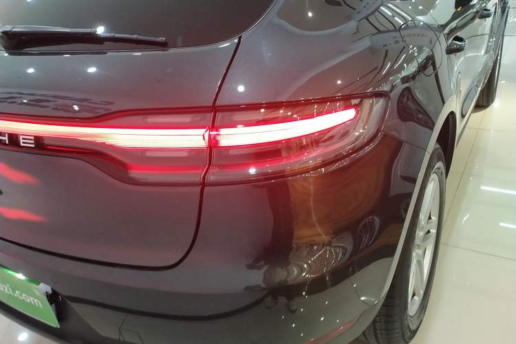 Used Porsche Macan 2021 Macan 2.0T
