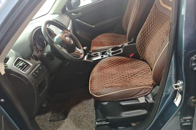 Used Mazda CX-5 2015 2.0L Automatic Two-Wheel Drive Urban Version Left Front Seat