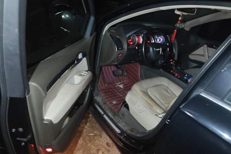 Used Audi Q7 2006 3.6 FSI quattro Base Model Driver Seat