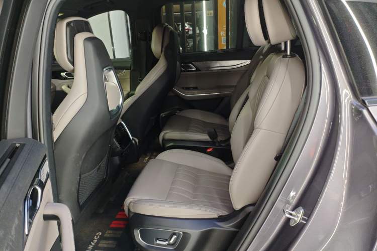 Used Lynk & Co 09 EM-P 2023 2.0TD EM-P Long-Range Version AM Six-Seater