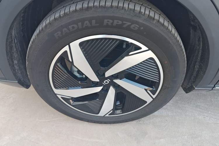 Used CHANGAN NEVO Q05 2023 60 Pro Left Front Wheel Hub