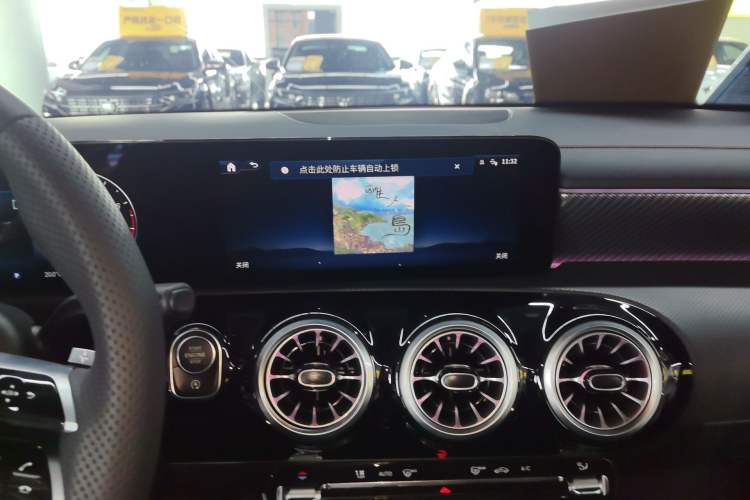 Used Mercedes-Benz A-Class 2024 A 200 L Fashion Model Audio And AC Panel