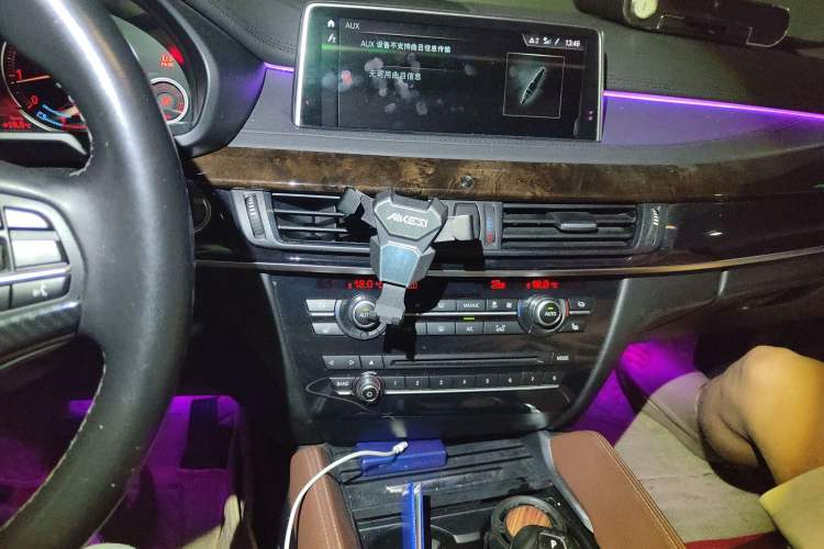 Used BMW X6 2018 xDrive28i
