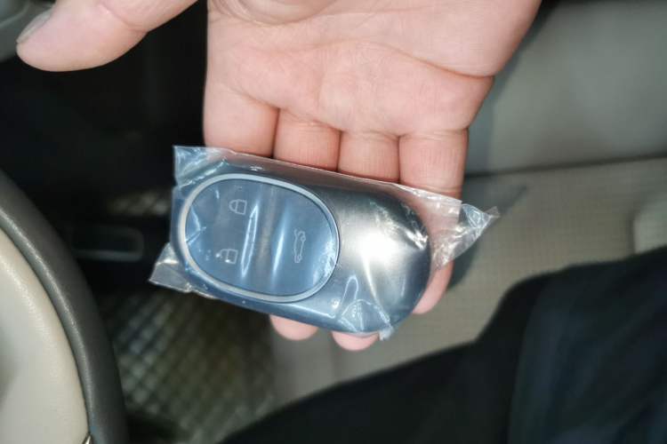 Used Nio ES8 2023 75 kWh Vehicle Key