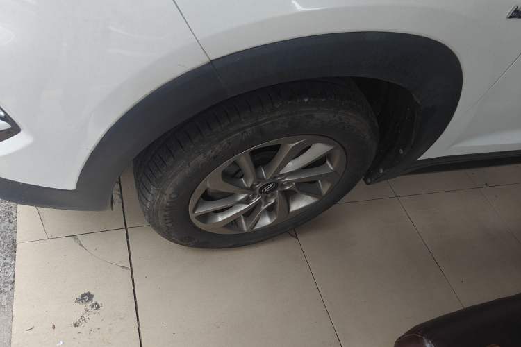 Used Hyundai Tucson 2015 1.6T Dual-Clutch Two-Wheel-Drive Smart Model