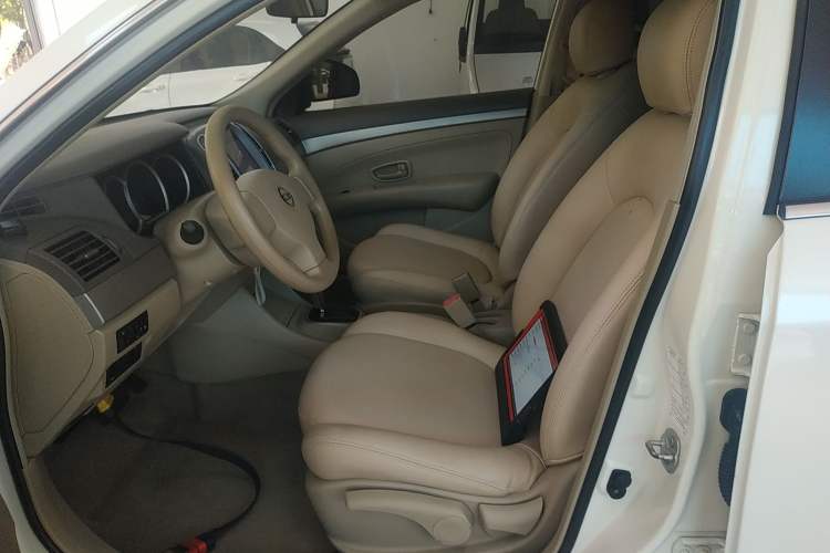 Used Nissan Sylphy 2018 Classic 1.6XE+ CVT Leading Edition Left Front Seat