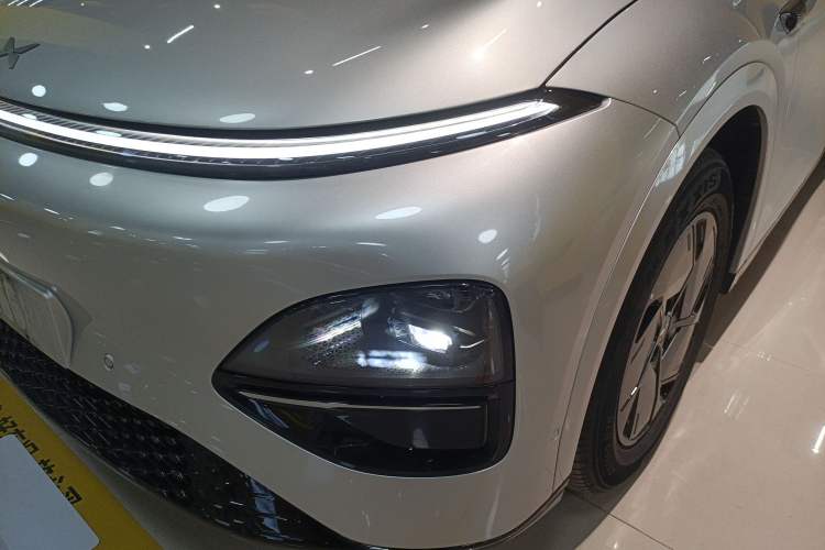 Used XPeng G6 2025 625 Long-Range Max Flagship Edition Left Front Headlight