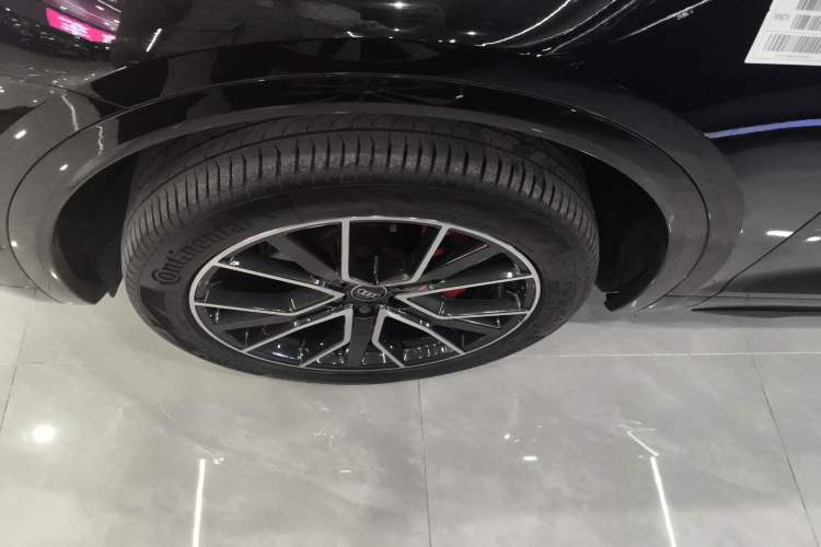 Used Audi Q5L 2024 45 TFSI Luxury Dynamic Model