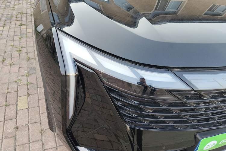 Used Geely Auto FX11 2024 1.5TD DCT Dragon Edition Right Front Headlight