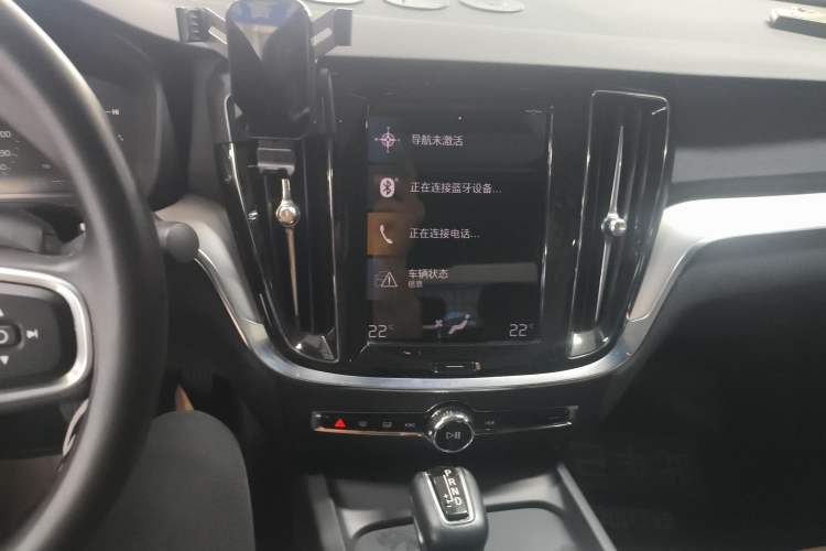 Used Volvo S60 2021 T4 Zhiyi Luxury Edition
