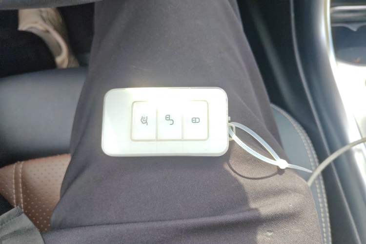 Used BYD Song New Energy 2017 Song DM 1.5TID All-Wheel Drive Luxury Model
