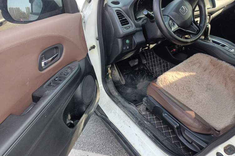 Used Honda Vezel 2017 1.5L CVT 2WD Comfort Model
